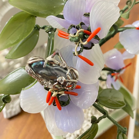Vintage silver Japanese Biwa pearl